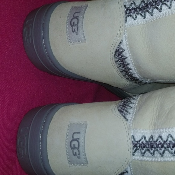 Water resistant boots - Picture 5 of 8